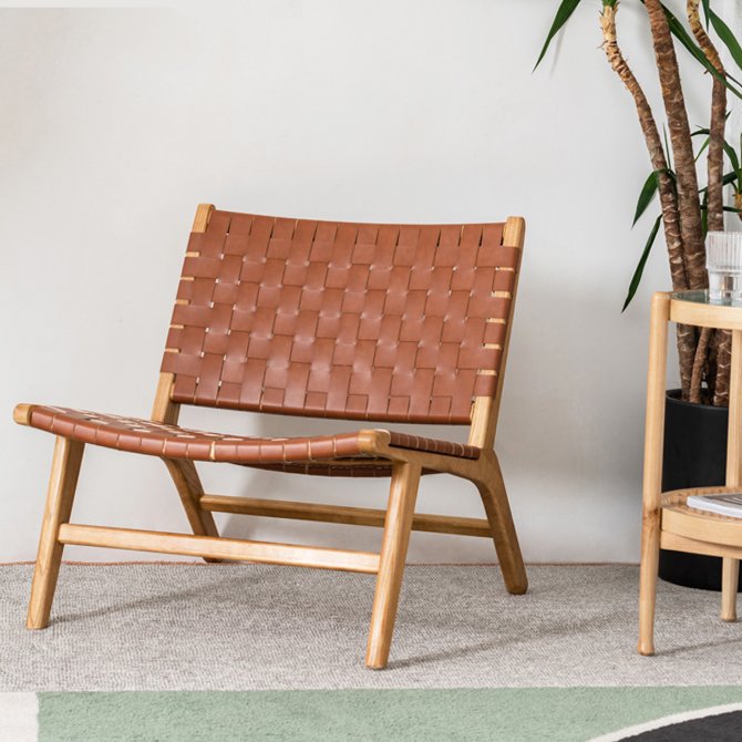 تصفح الأن كرسي استرخاء خشبي مريح باللون البني اونلاين | بيوت