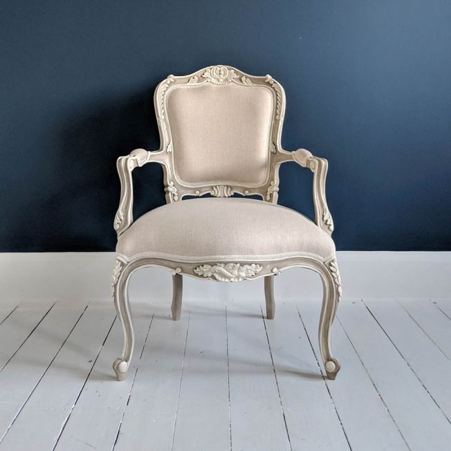 اشتري الان كرسي مفرد معيشه تصميم ملكي اونلاين | بيوت