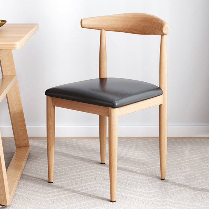 اشتري الان كرسي طاولة طعام خشبي بتصميم ريفي اونلاين | بيوت