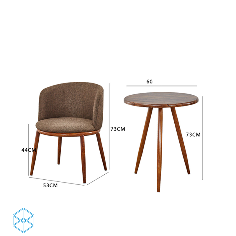 طقم جلوس مكون من كرسيين و طاولة بتصميم بسيط