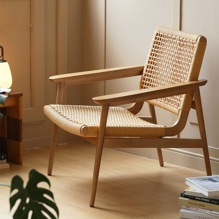 متاح الان كرسي من خشب الزان بتصميم حديث اونلاين | بيوت